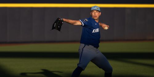 A sixth starter? All options in play for Royals to begin season