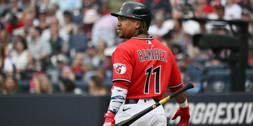 Ramírez (left hamate) has stitches removed, could swing bat soon