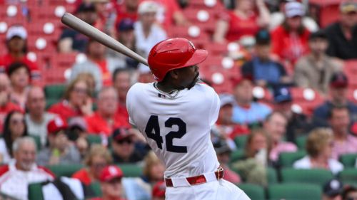 Remembering Tom Alston, the Cardinals' historic barrier-breaker