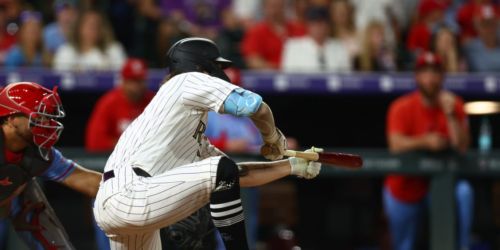 Sac-bunt extraordinaire Veen embracing new role with Rockies