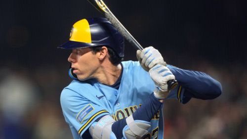 Christian Yelich rewarded for historic Brewers career with team's first-ever "captain" distinction