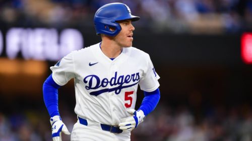 Freddie Freeman is flip-flopping on his Dodgers tenure (again) after early season claims