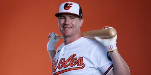 2 HRs in 2 games? Polar Bear knows just how to break the ice with O's