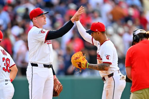 GUARDIANS AT BREWERS, Sproat vs. Williams, discussion