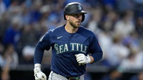 Cal Raleigh's greatest gift to 2026 Mariners was getting this player off the couch