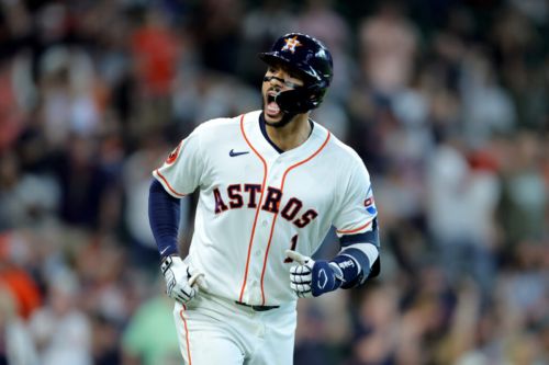 Poll: What Can The Astros Expect From Carlos Correa This Year?