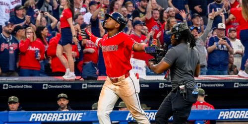 Martínez keeps proving why Guardians believe 'he's going to be a superstar'