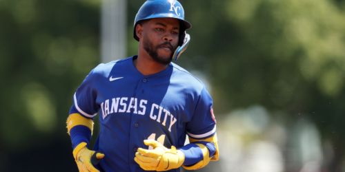 Royals can't break out of familiar patterns in series loss to Athletics