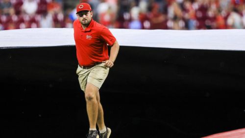 Cardinals vs. Reds rain delay: Details, updates on when game will start