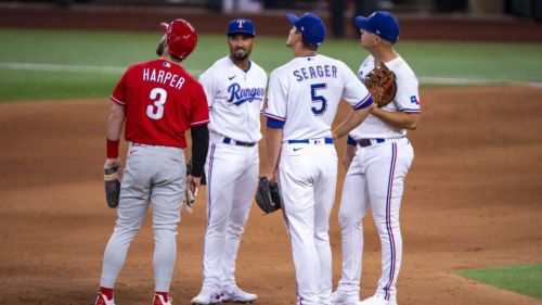 Rangers should be very intrigued by Phillies-Bryce Harper relationship imploding