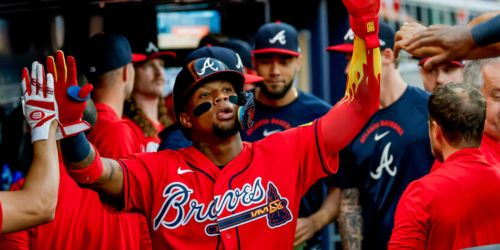 Acuña responds to off-day with 1st 3-hit game of the year