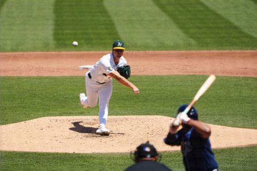 Game #126: Athletics at Royals Game Thread