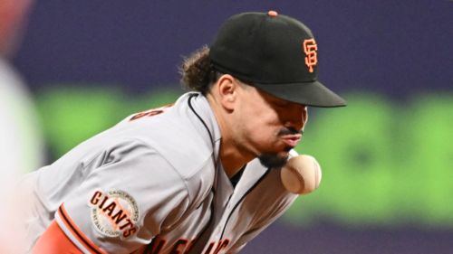 Willy Adames' defense is atrocious but SF Giants just have to deal with it (for now)