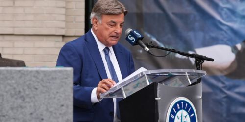 Mariners celebrating longtime broadcaster Rick Rizzs during final home series Sept. 25-27