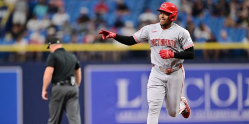 Are things starting to turn for Hayes, one of MLB's unluckiest hitters of '26?