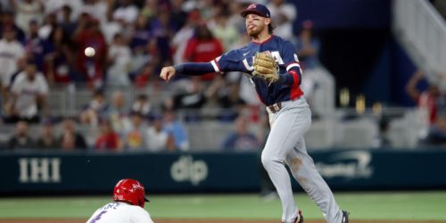 Witt turns pivotal double play in USA's semifinal win over Dominican Republic