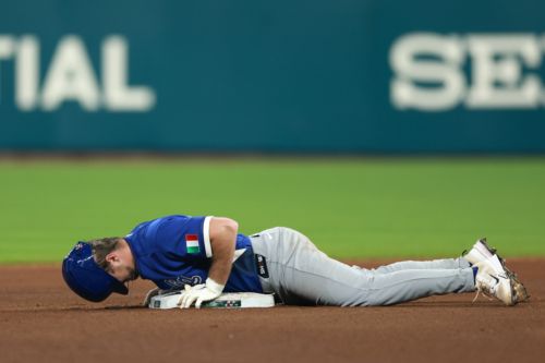 Kyle Teel leaves WBC game with hamstring strain