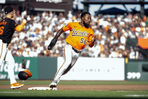 Astros Sign Daniel Johnson To Minors Contract