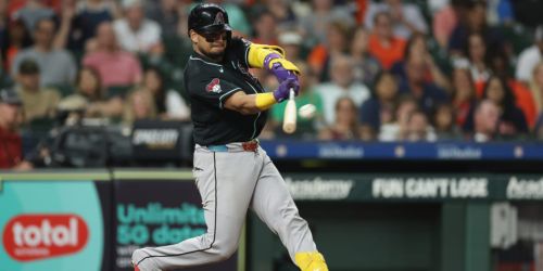 D-backs' woes with runners in scoring position continue in opener vs. Astros