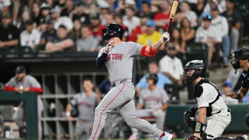 Romy Gonzalez is making Red Sox’s upcoming roster expansion decisions harder