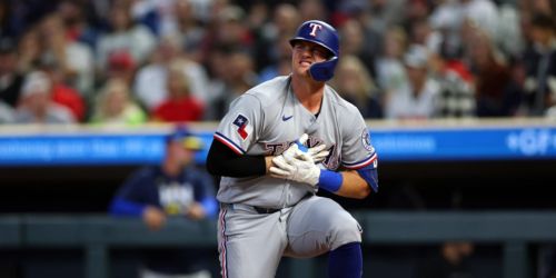'Devastated': Rangers lose Jung to right hand fracture