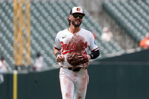 Orioles avoid sweep by White Sox as bats show up for Kremer’s return