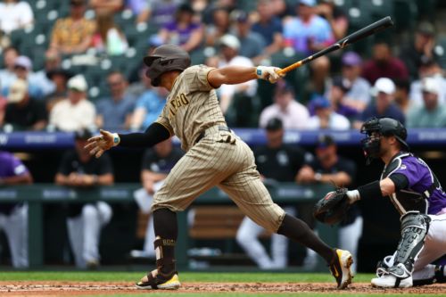 Bogaerts falls short of cycle, propels Padres to series win