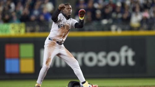 Awkward Yankees-Rays moment involving Jazz Chisholm resolved itself nicely