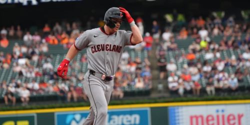 Bazzana receives 1st test from leadoff spot against Phils
