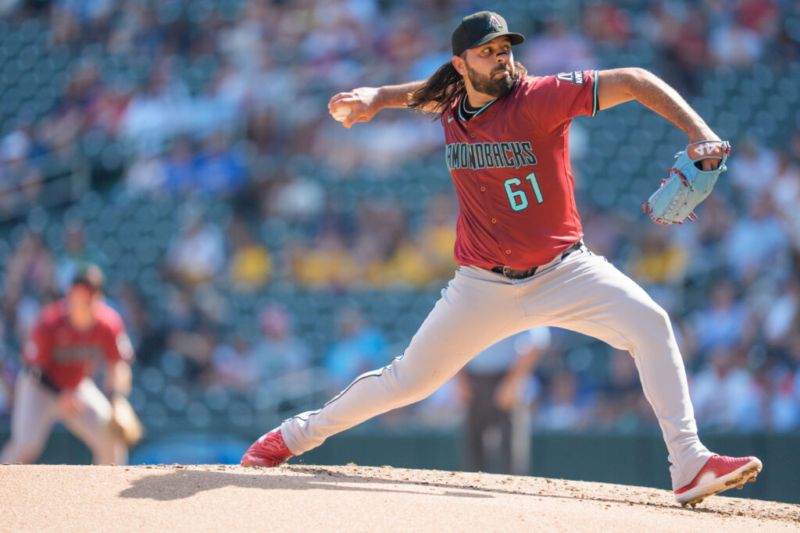 Nabil Crismatt To Undergo UCL Surgery