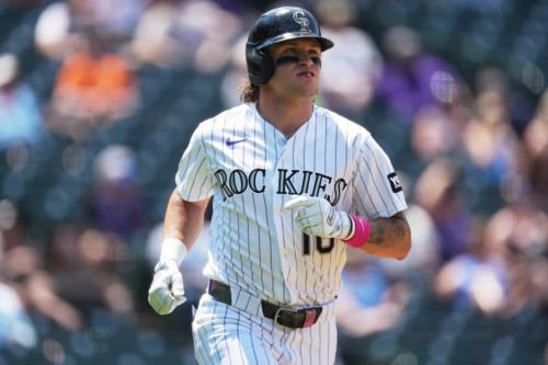 Rockies bench rookie Cole Carrigg after he flipped off Braves fans from the outfield