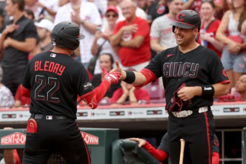 BREAKING NEWS: Guardians Trade for Nathaniel Lowe from the Reds