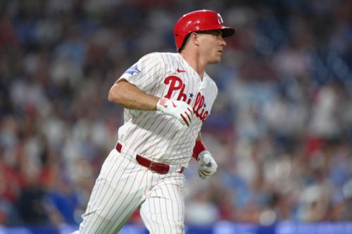Phillies Place J.T. Realmuto On Injured List