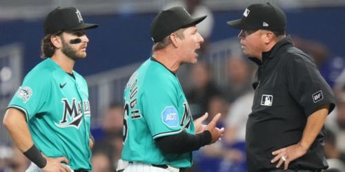 Balk talk: Marlins experimenting with pickoff positioning