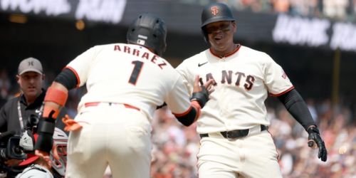 Devers belts big HR to clinch Giants' series victory over Phillies
