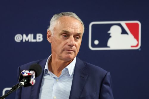 Reading the CBA leaves: Baseball is heading for a catastrophic collision