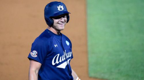 2 Orioles prospects that should be traded, and 2 they should hold onto