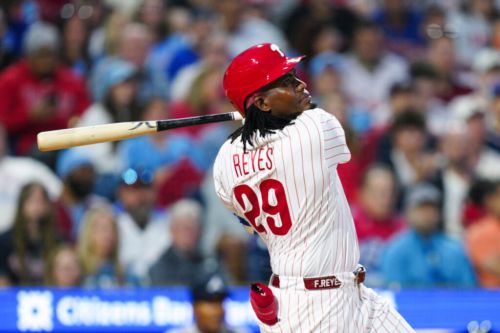 Felix Reyes hits home run in first major-league at-bat, but Phillies lose fourth in a row