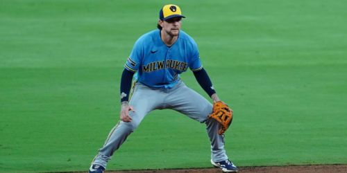 Turang's first start at short since '23 ends in rough night for Brewers