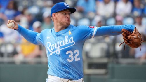 Royals' duo of rotation contenders can build their cases in first Cactus League games