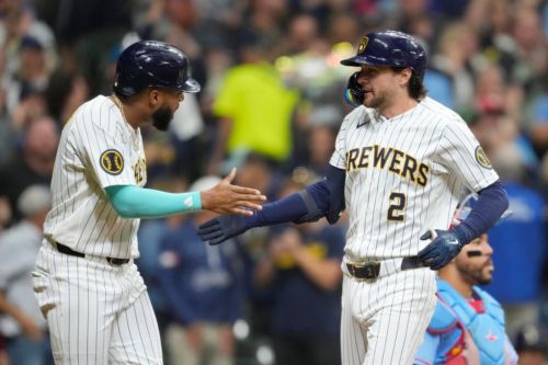 Once again, Brice Turang leads the charge as Brewers beat Cardinals 3-2