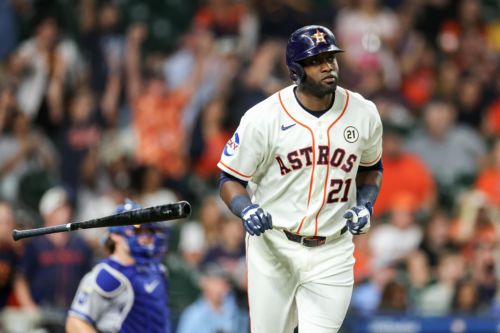 Astros Shut Out Mariners 7-0; Retake First Place in AL West
