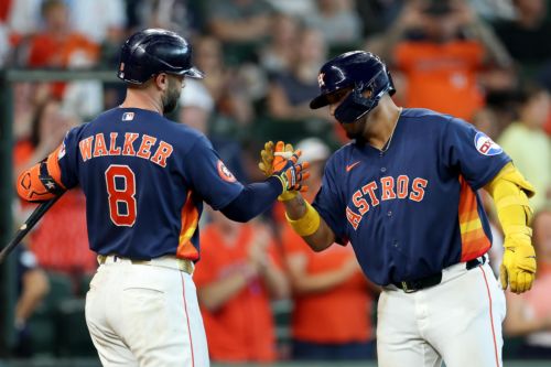 Walker, Paredes HRs Back Lambert & Co in 2-0 Shutout of Rays