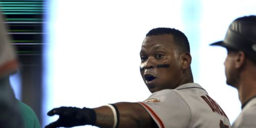 Giants clear air after Devers tries to wave away pinch-runner