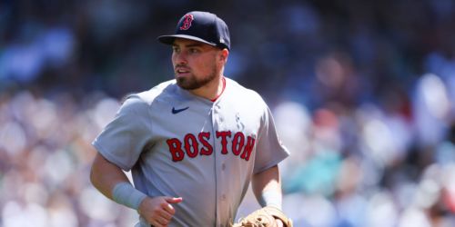 Durbin (left pinky finger) avoids fracture after leaving game early