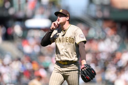 San Diego wins first series of May, evens up season series versus San Francisco
