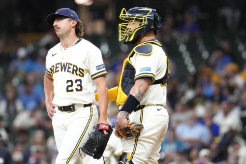 Brewers Bats Blanked in Shutout Loss to Mets