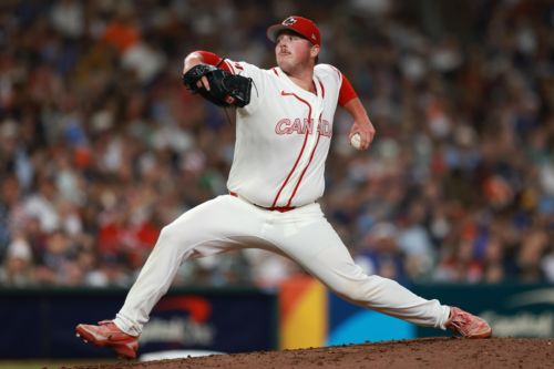 Giants to call up left-hander Matt Wilkinson