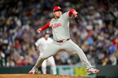 Phillies survive with fatigued bullpen, defeat Marlins