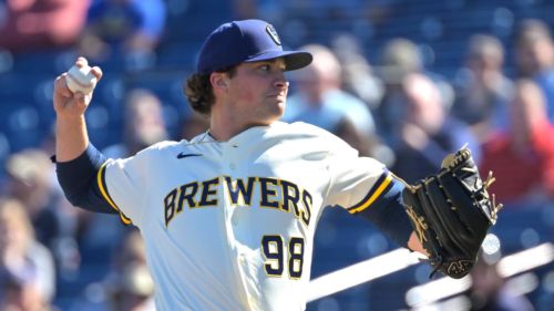 Brewers' potential bullpen option lands on injured list after strong start in Triple-A